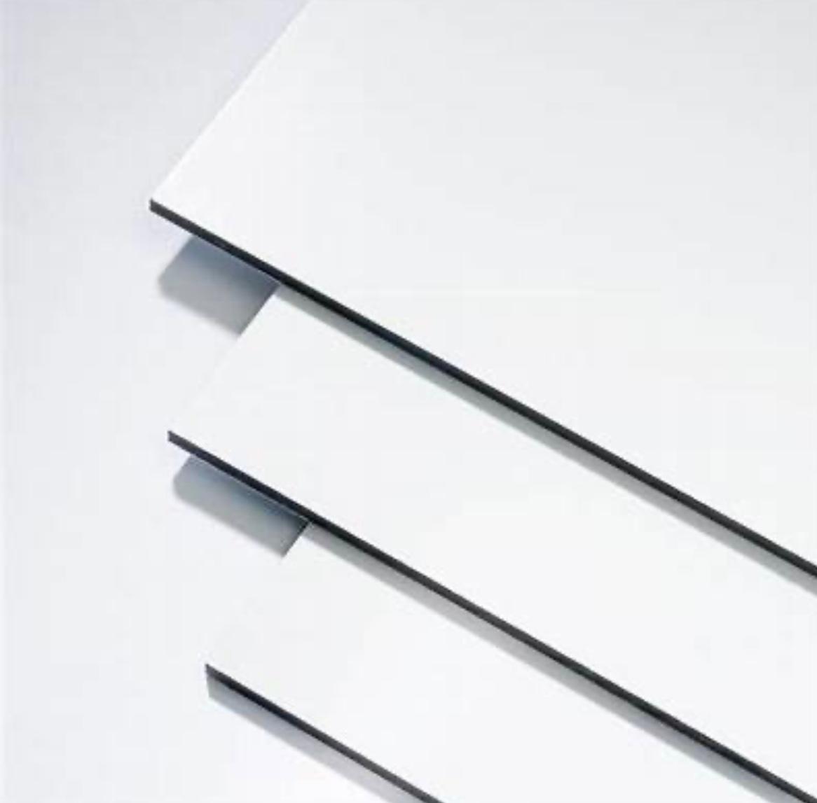 Dibond Mirror panel reflectivity test