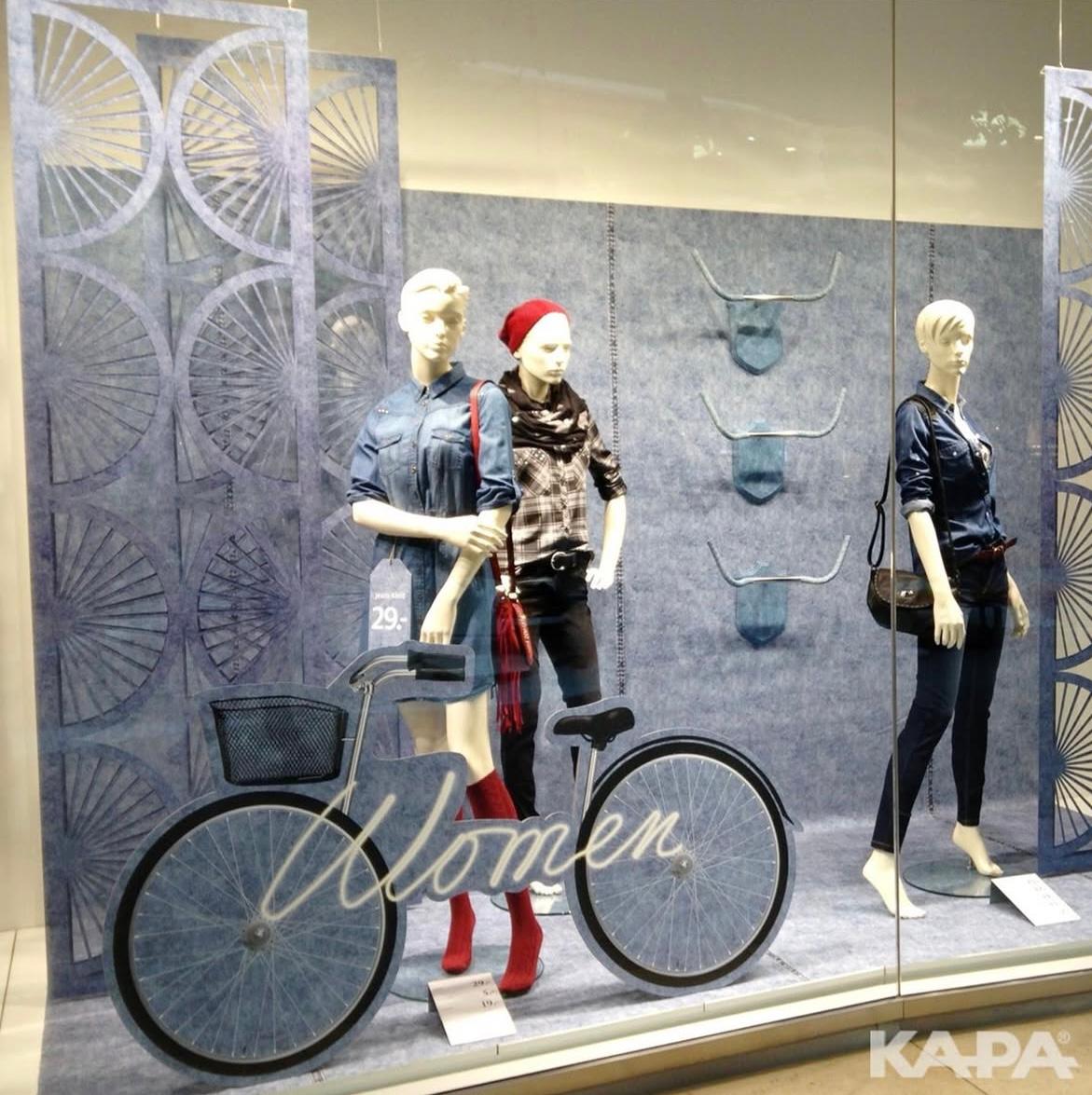 Outdoor commercial pavilion and covered walkway